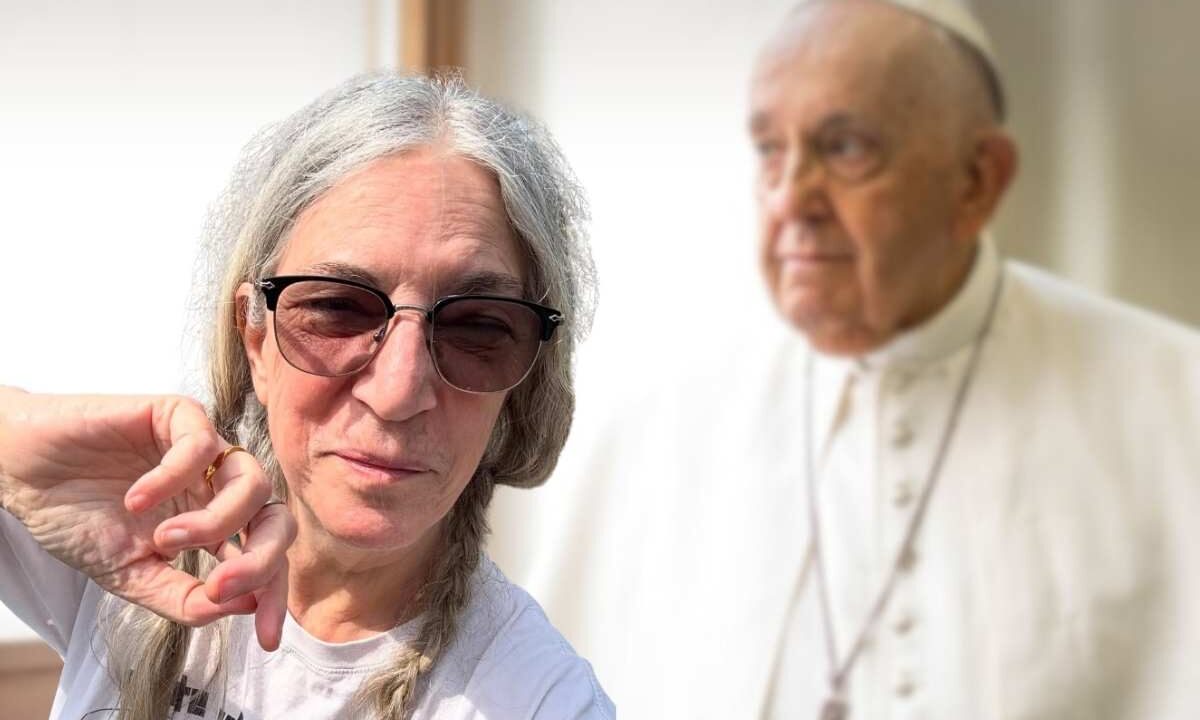 I versi di Patti Smith per il Papa